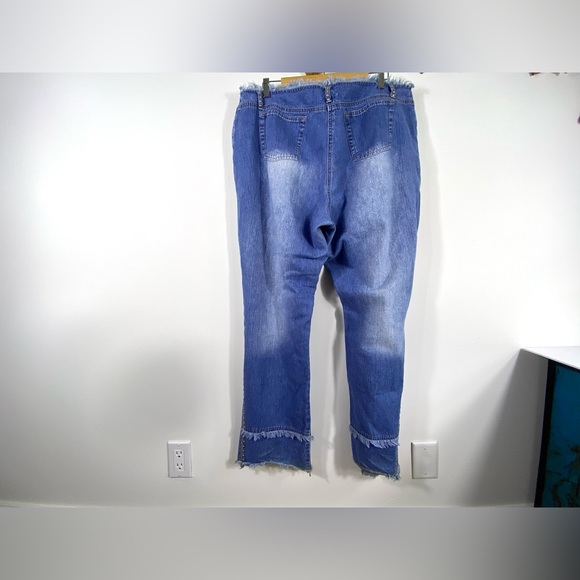 Vintage Frayed and Studded Wide Leg Denim Jeans Size 18 Faded Distressed Worn in - Picture 7 of 10